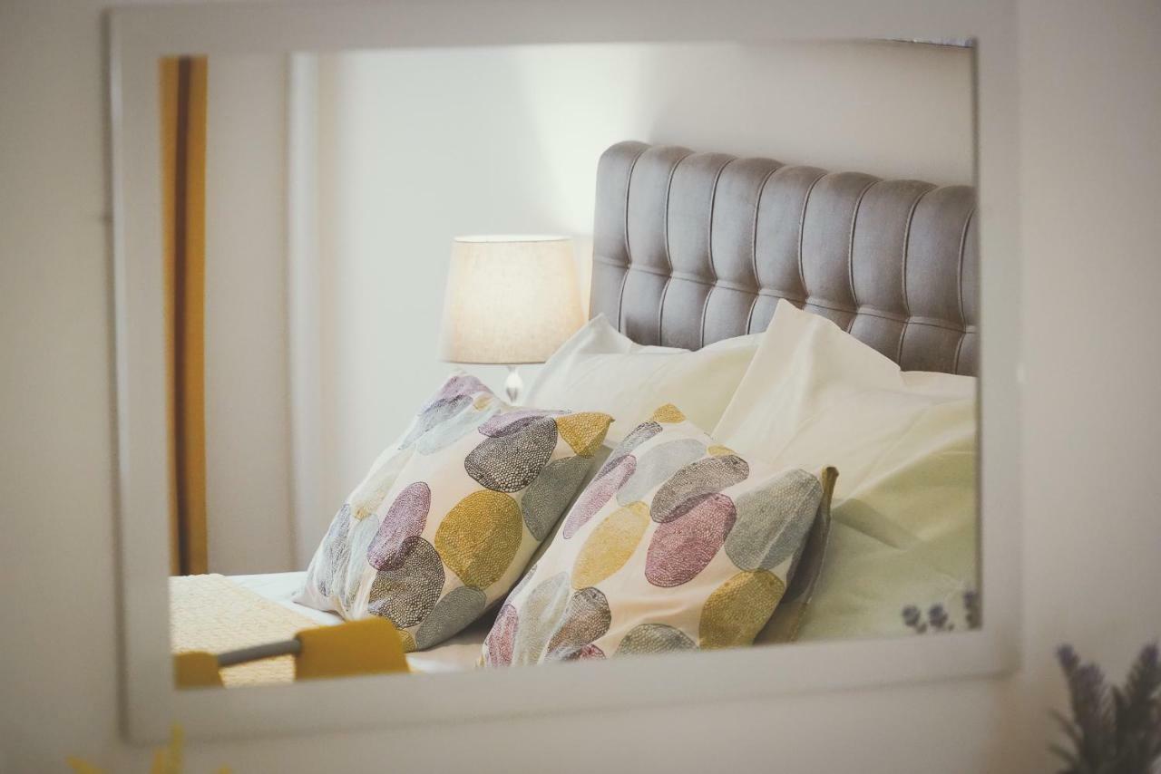 Apartmani Ponta Ston Eksteriør billede