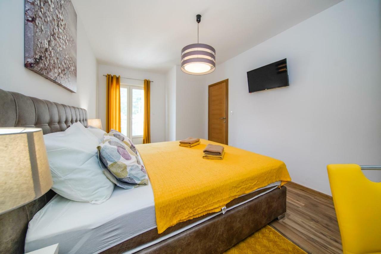 Apartmani Ponta Ston Eksteriør billede