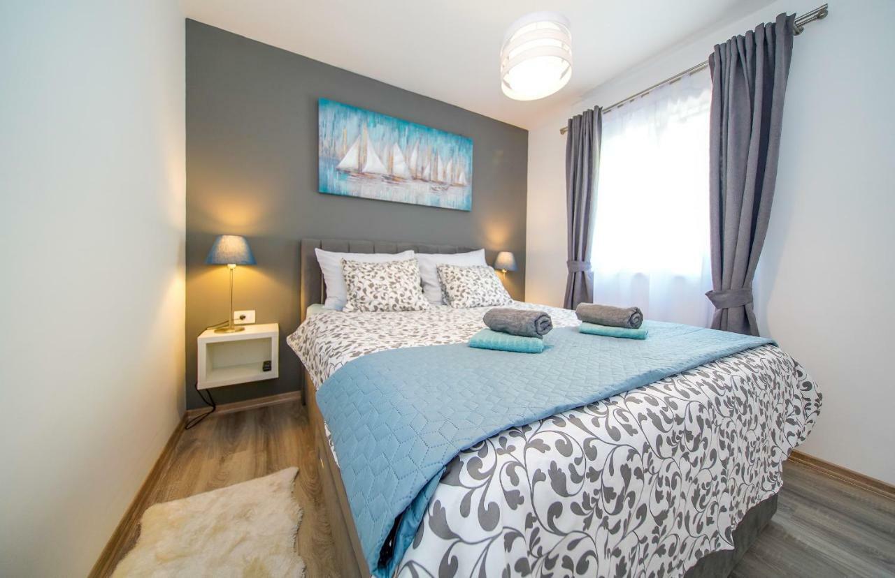 Apartmani Ponta Ston Eksteriør billede